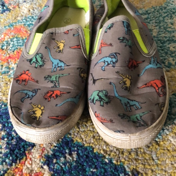 🧜🏼‍♀️3 for $15 item!🧜🏼‍♀️ dinosaur slip ons - Picture 2 of 3